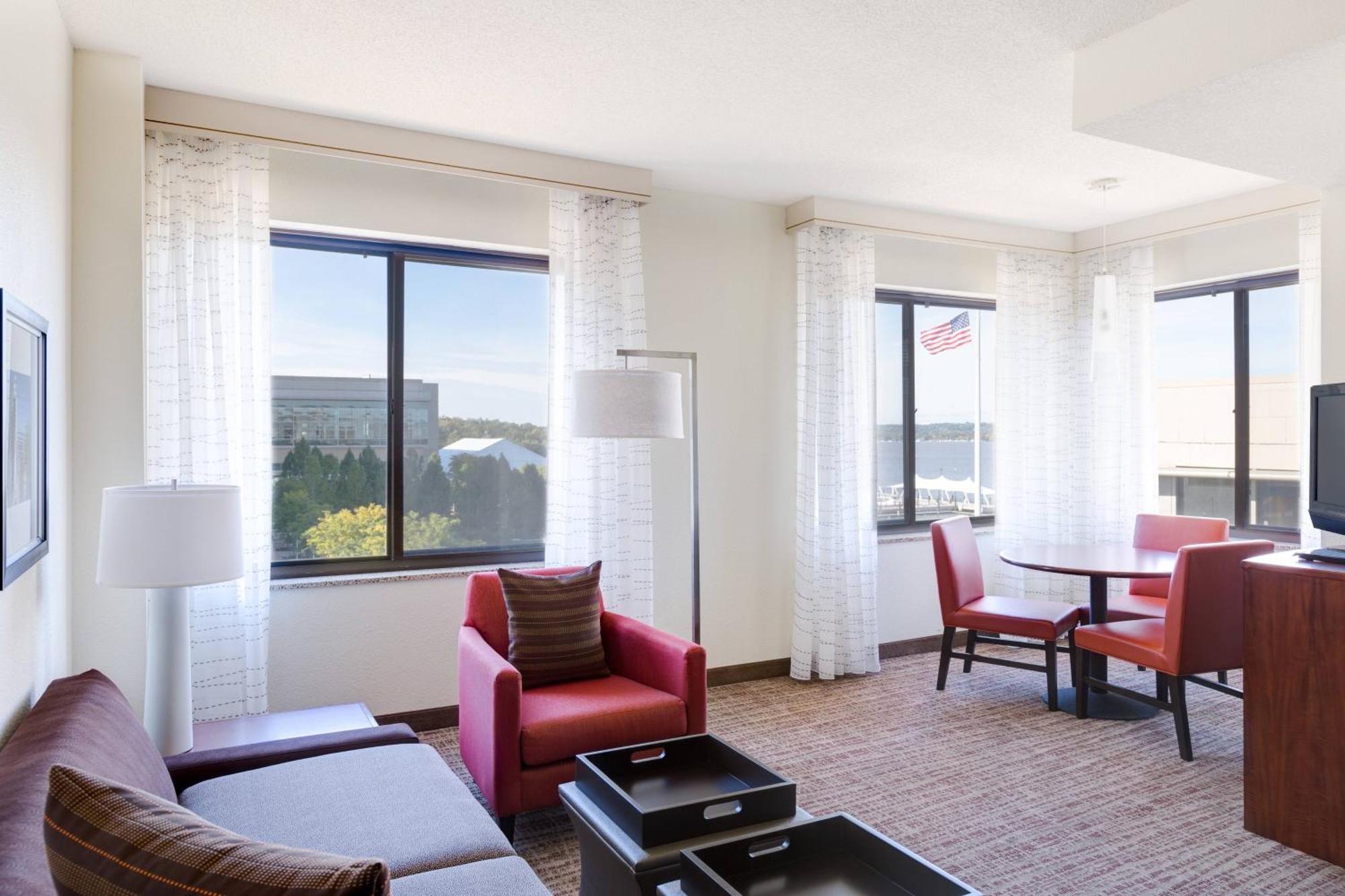 Residence Inn By Marriott National Harbor Washington, D.C. Area Экстерьер фото